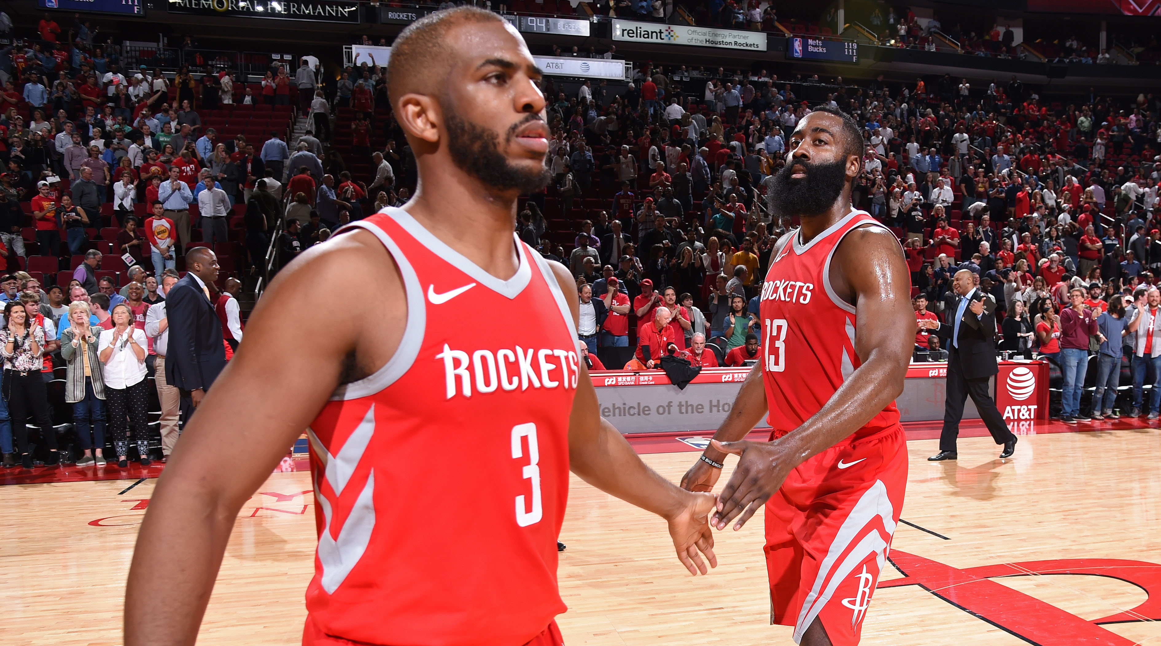 他面前没有 他面前没有