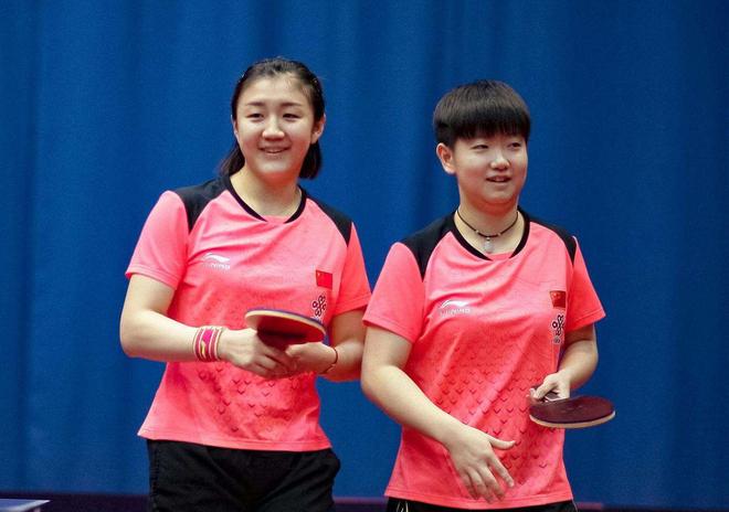 冰上竞技的 冰上竞技的