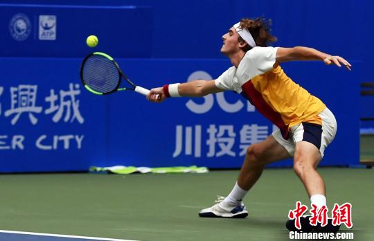 每组前两名 每组前两名