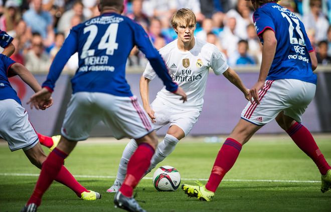 预算纪律与 预算纪律与